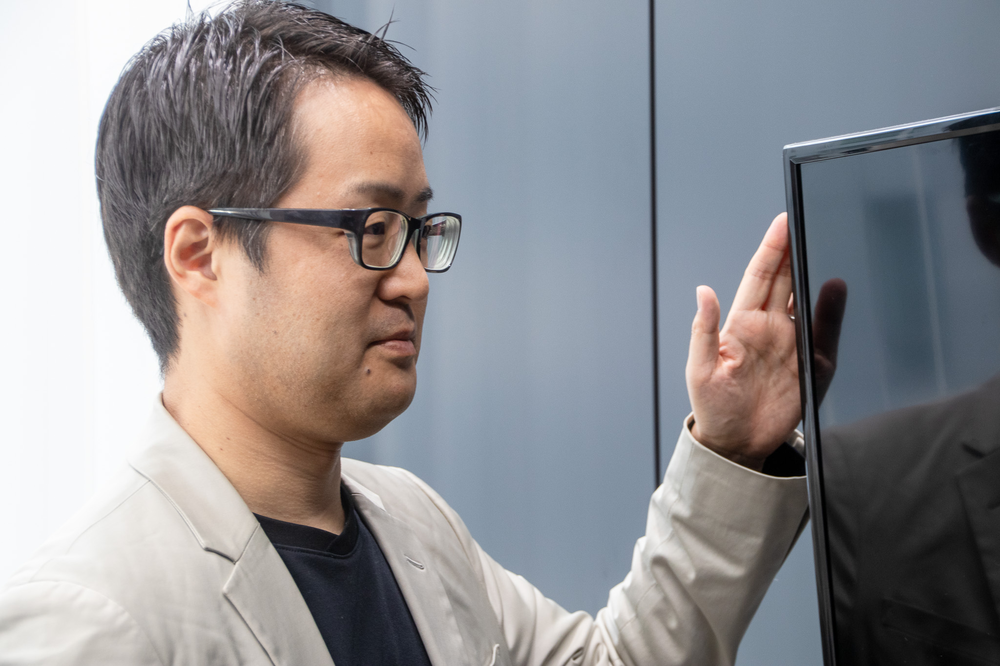 J-TAP_オフィス訪問_手塚編集長