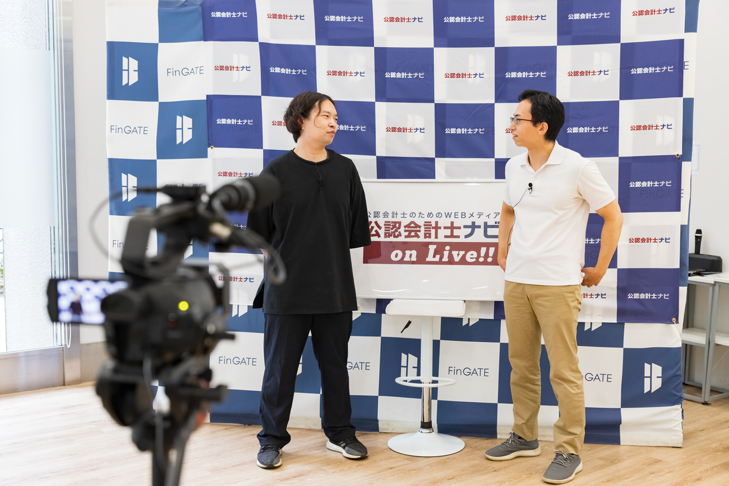 公認会計士ナビonLive!!_過去のyoutube撮影の様子