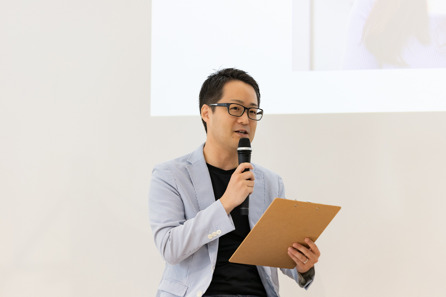 株式会社ワイズアライアンス_代表取締役CEO_公認会計士ナビ 編集長_手塚 佳彦