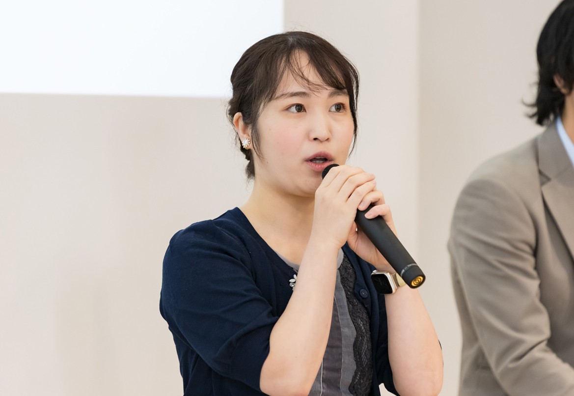 令和アカウンティング・ホールディングス株式会社_第一事業部 第2グループ_チームリーダー_公認会計士_齋藤 愛美 氏