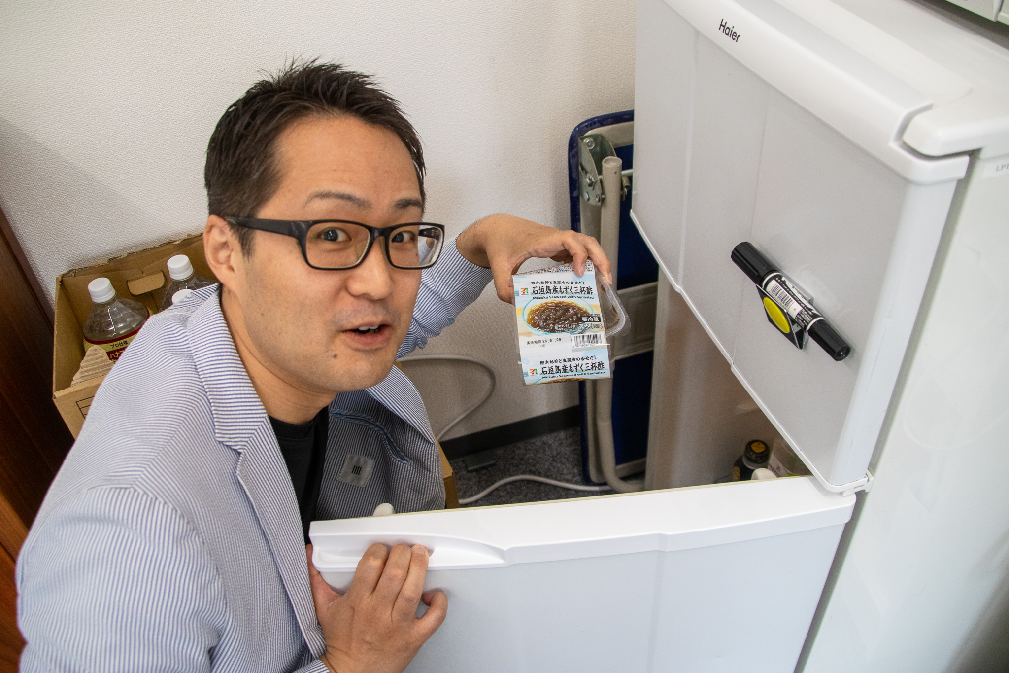 リンクパートナーズ法律事務所_オフィス訪問_手塚編集長_もずく発見