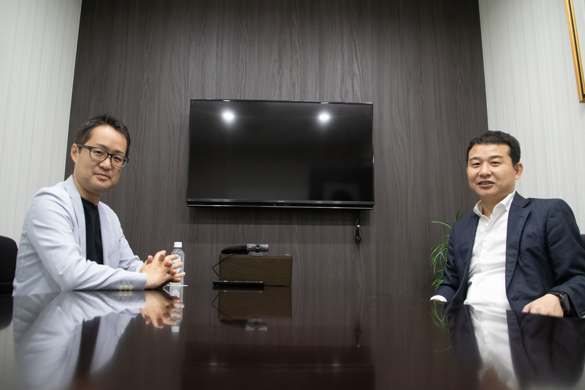 リンクパートナーズ法律事務所_オフィス訪問_菅沼 匠 氏_すがぬま たくみ_手塚編集長