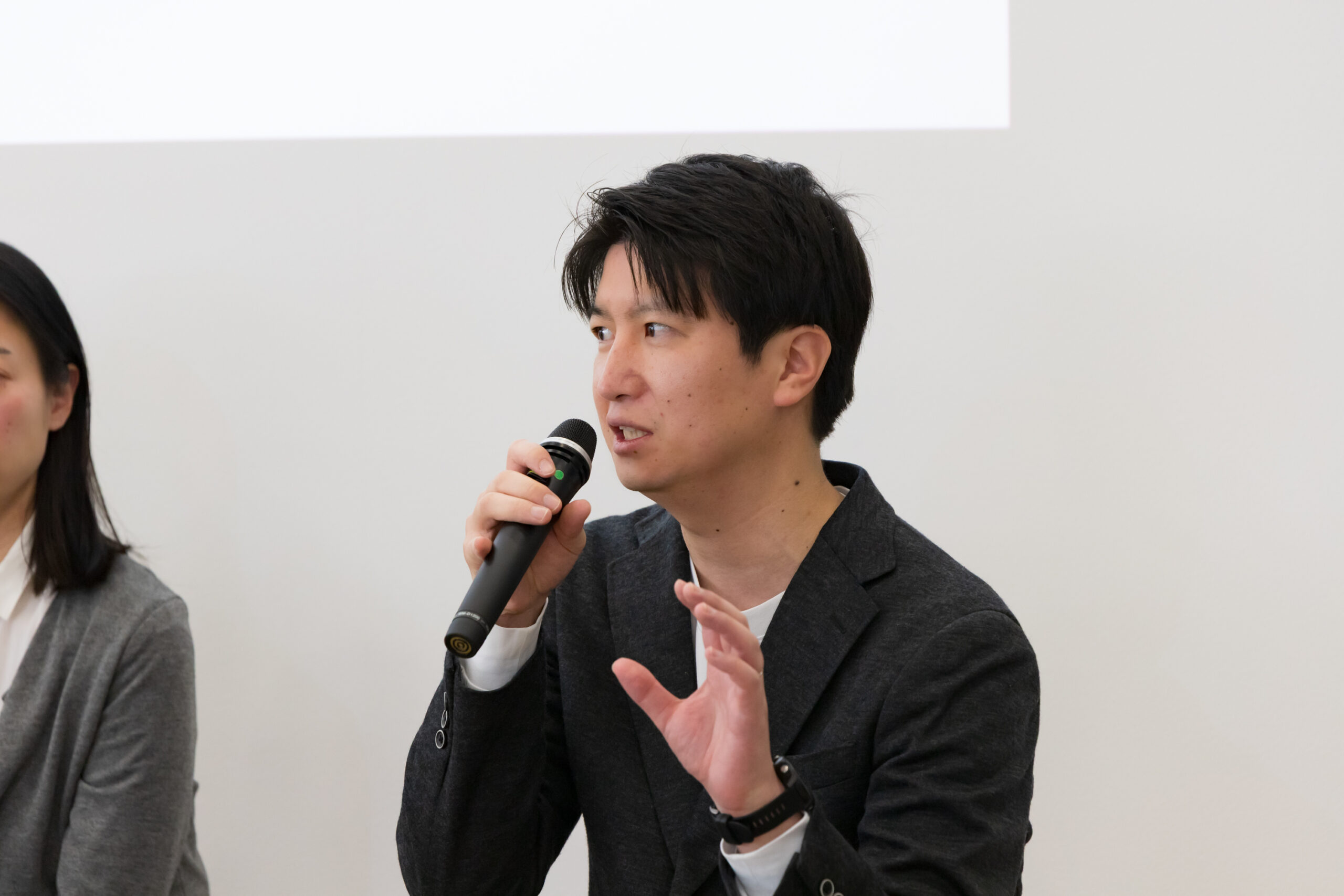 株式会社Asobica_VP of Corporate／Finance_公認会計士_須藤 直樹氏_登壇中の様子
